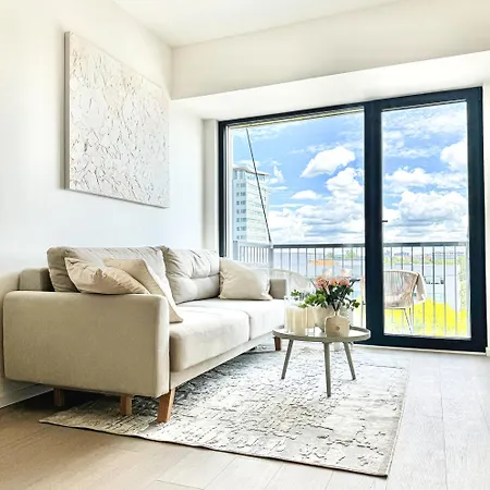 Διαμέρισμα New Modern, River View Near Center Πράγα